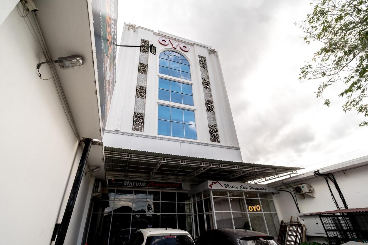 Oyo 291 Medan City Syariah Otel Dış mekan fotoğraf