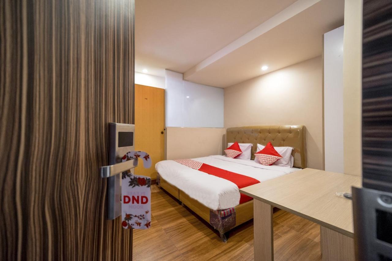 Oyo 291 Medan City Syariah Otel Dış mekan fotoğraf